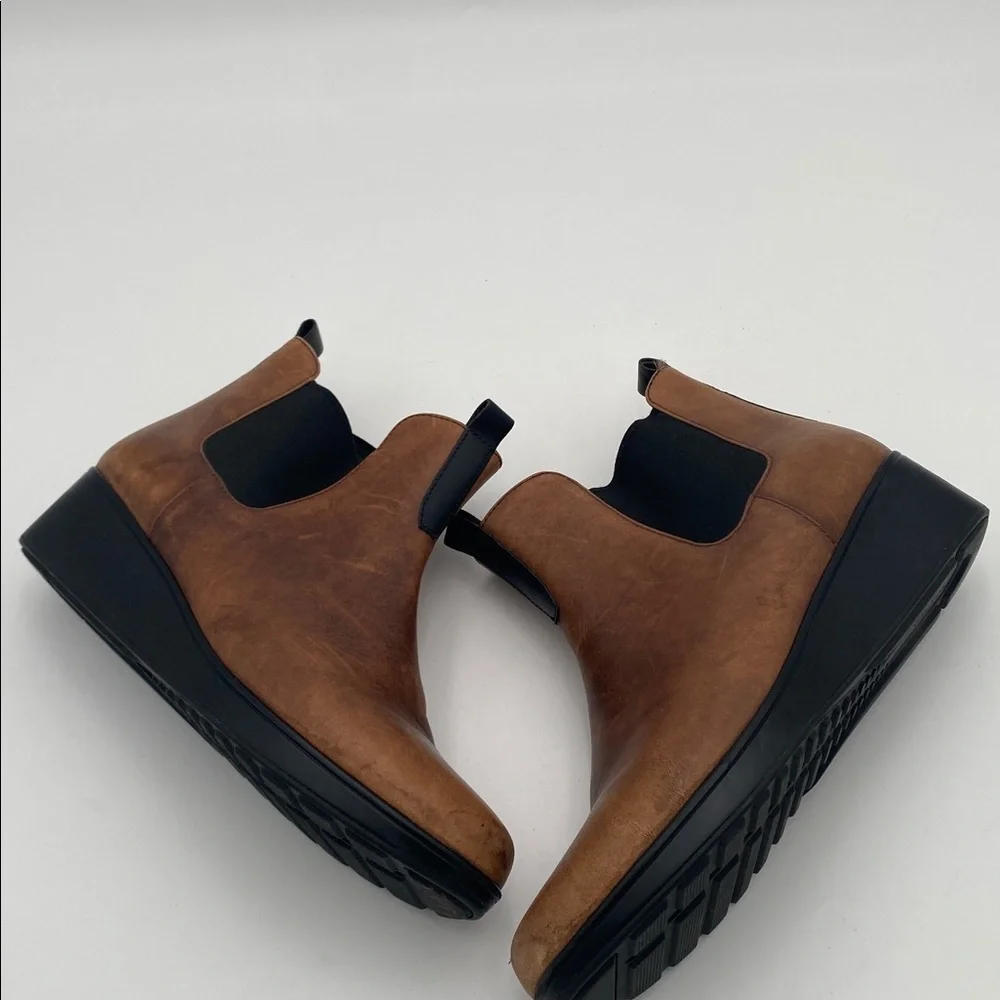 Cole haan Weatherproof Brown women 8B Leather Boots pull on casual office Y2K